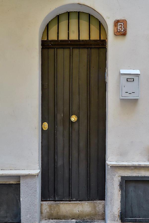 Palermo Al Centro - Appartamento Vittorio Exterior foto